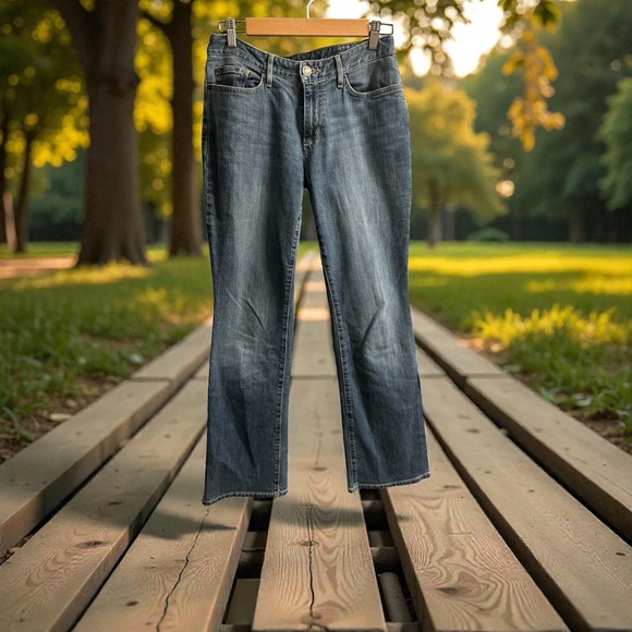 Eddie Bauer Denim - Eddie Bauer Women's Boot Cut Jeans Size 6